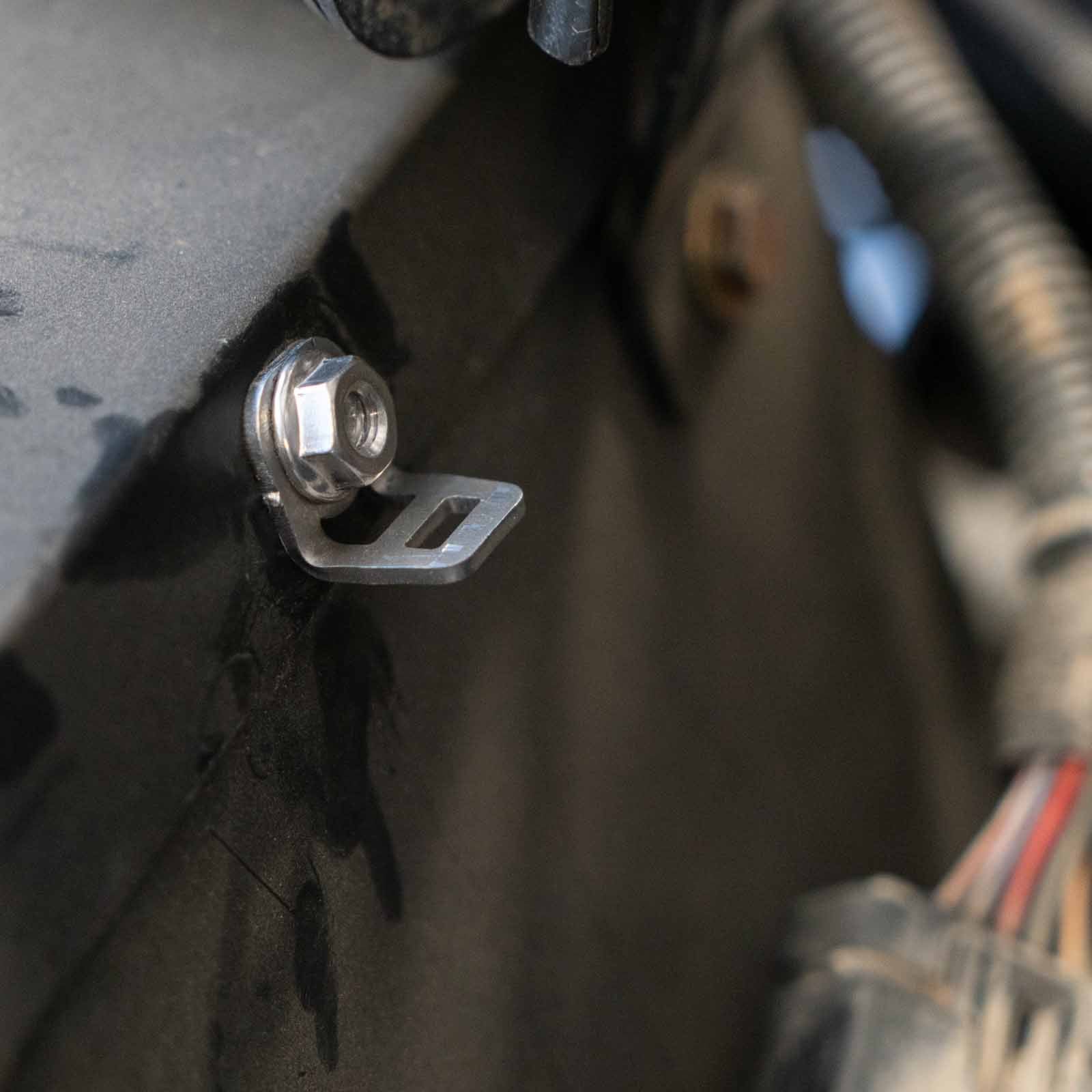 Bolt on Zip tie Tab 1/4